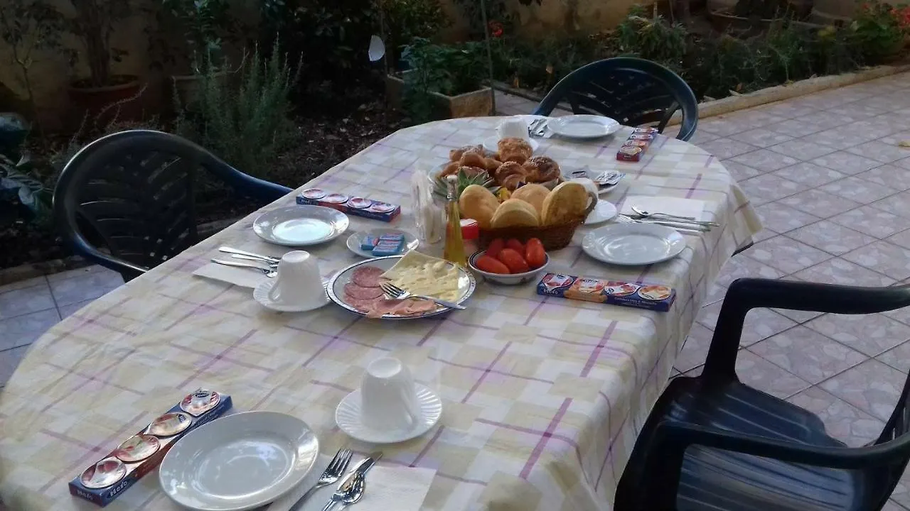 Alojamento de Acomodação e Pequeno-almoço Bed And Breakfast Hibiscus Alghero